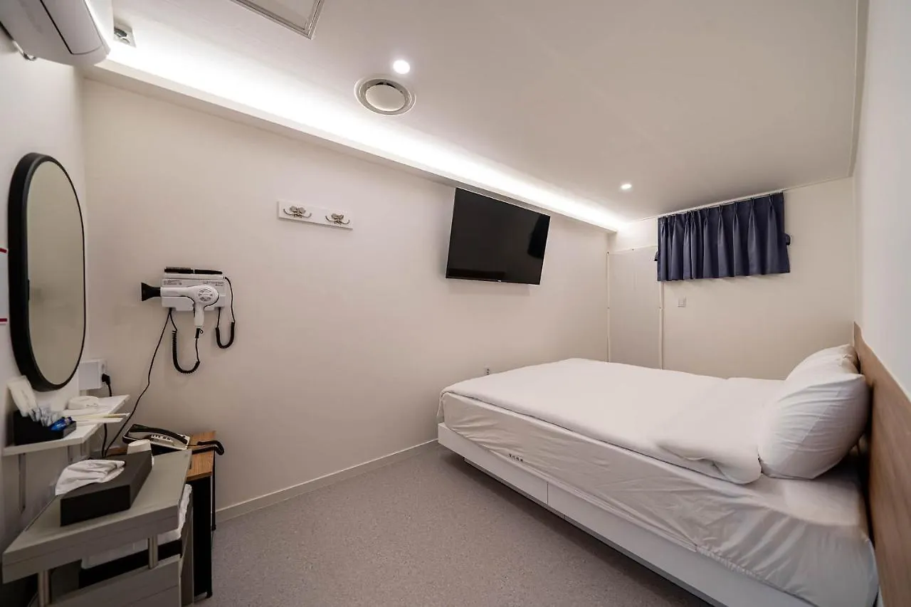 Rose Inn Seoul South Korea