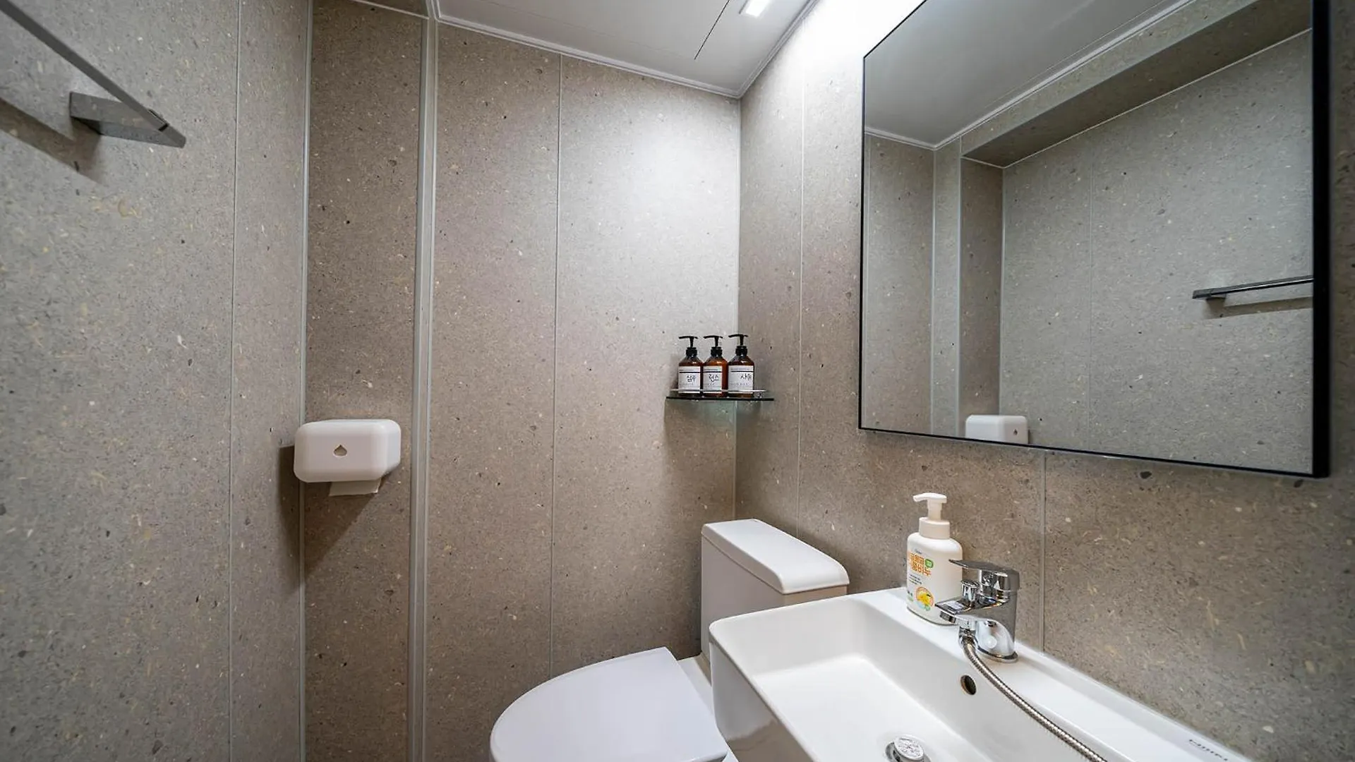 Hostel Rose Inn Seul